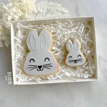 Hoppy Smiles: Adorable Bunny Cutter & Debosser Set